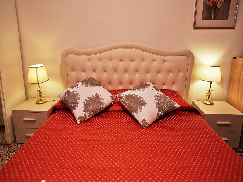 Hotel San Luca image