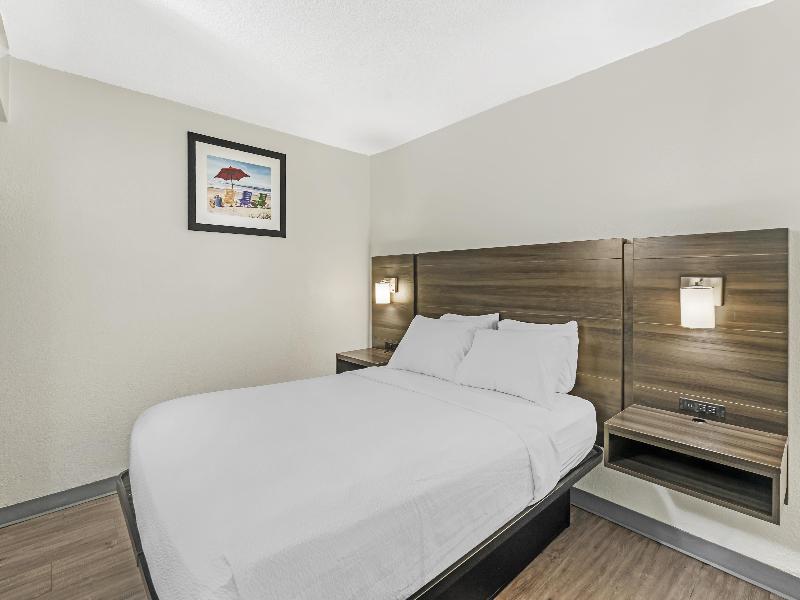 SureStay Studio by Best Western Virginia Beach Oce image