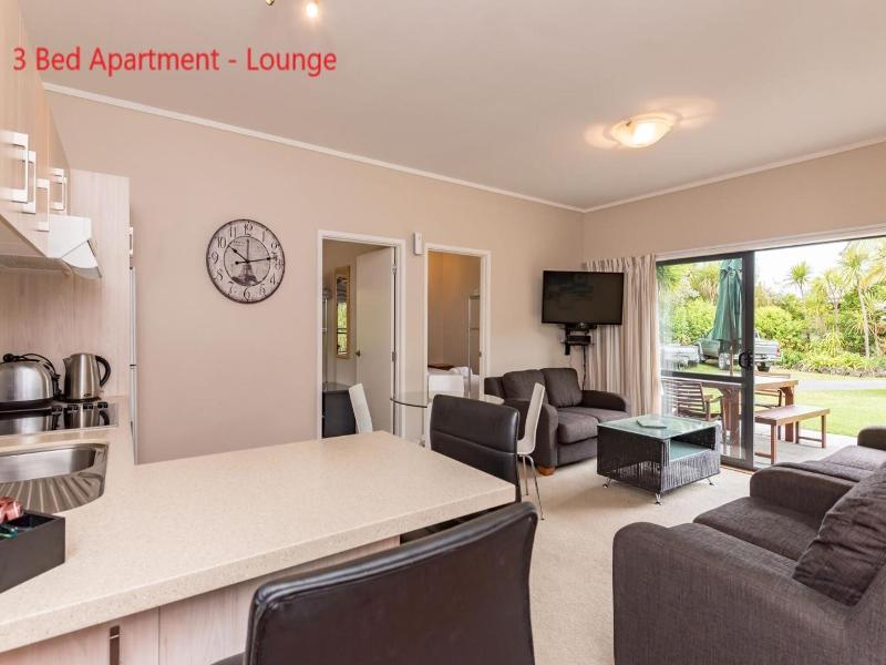 Waiora Apartments image