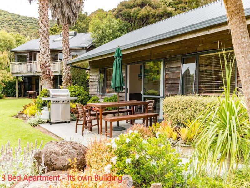 Waiora Apartments image