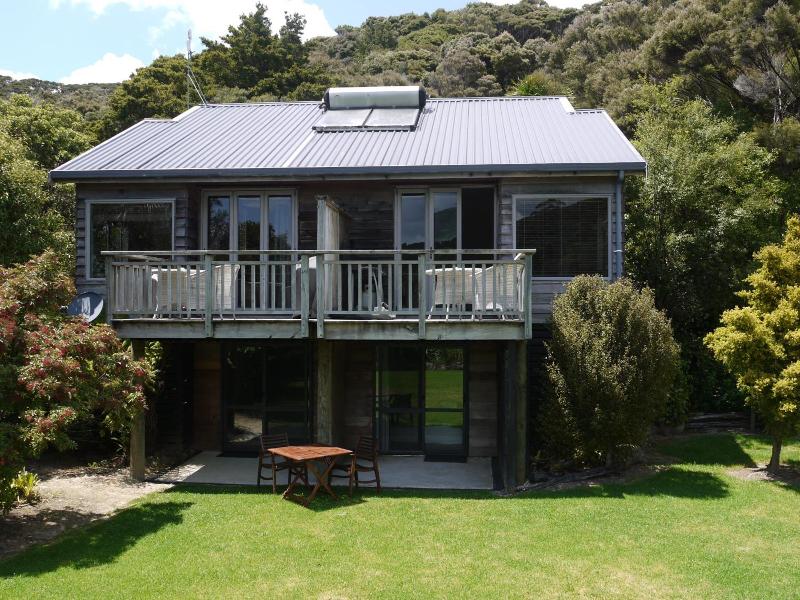 Waiora Apartments image