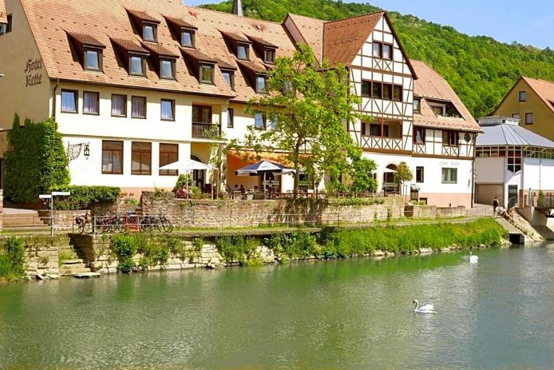 Tauberhotel Kette image