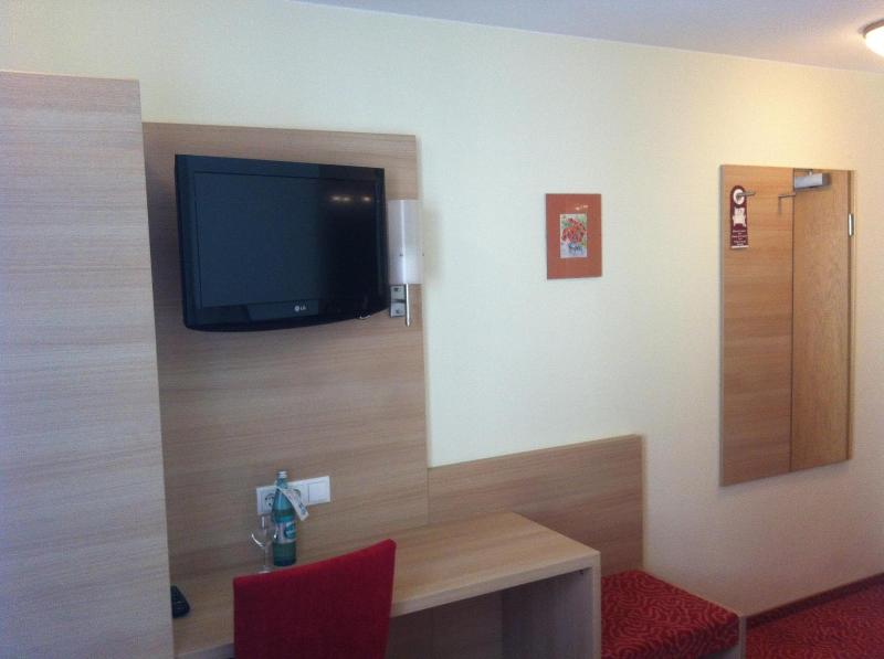 Tauberhotel Kette image