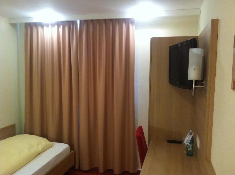 Tauberhotel Kette image