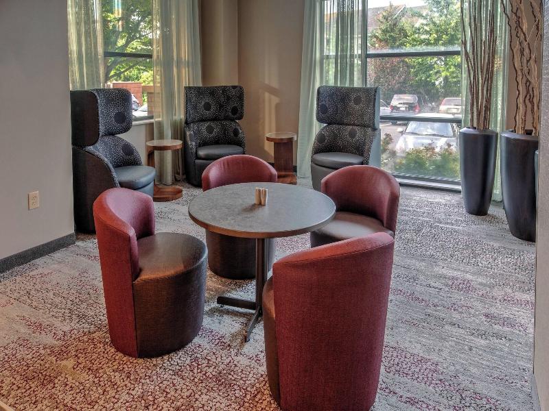 Courtyard Dulles Airport Herndon image