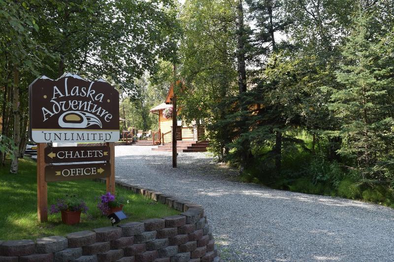 Alaska Adventure Unlimited Chalets image