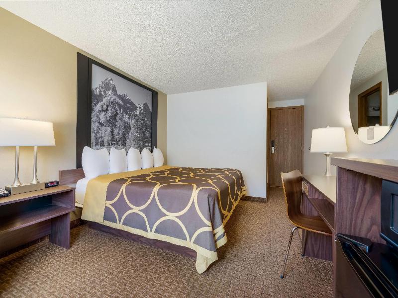 Super 8 by Wyndham Cody image