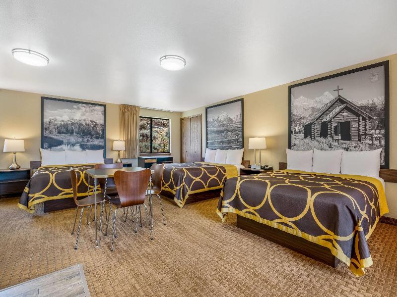 Super 8 by Wyndham Cody image