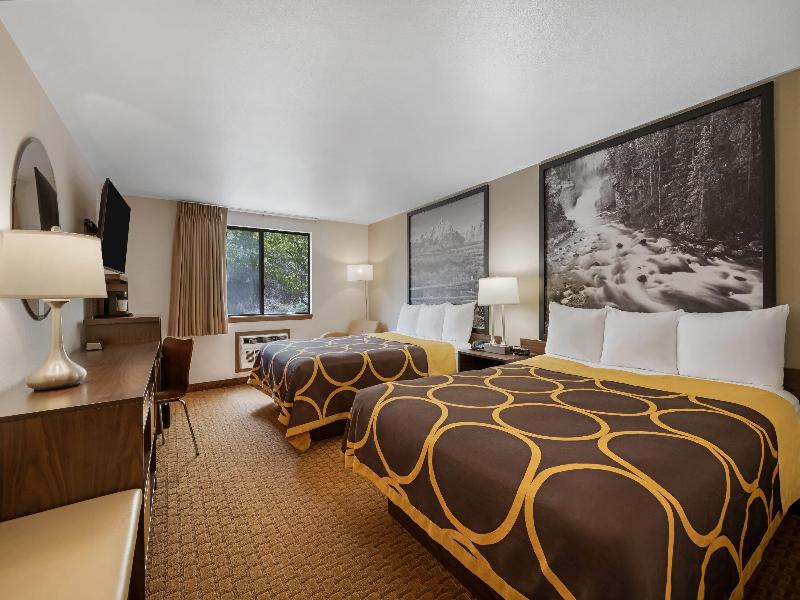 Super 8 by Wyndham Cody image