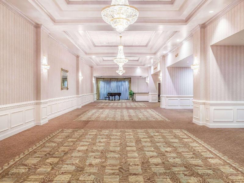 Wyndham Virginia Beach Oceanfront image