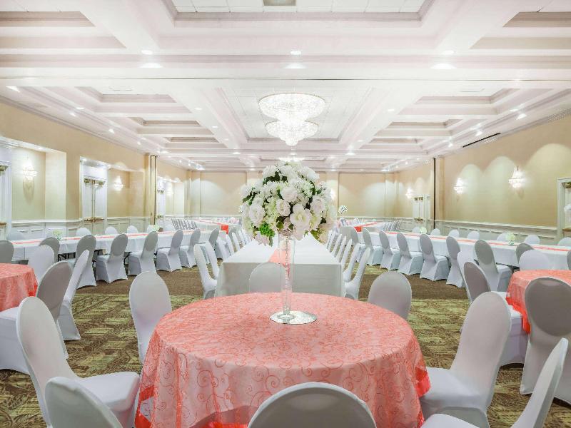 Wyndham Virginia Beach Oceanfront image
