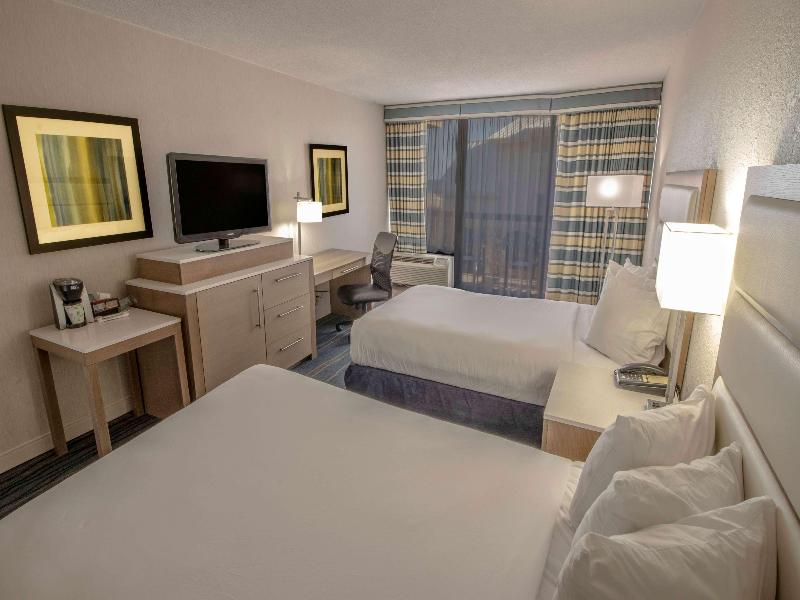 Wyndham Virginia Beach Oceanfront image