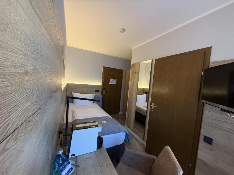 Best Western Hotel Brunnenhof image