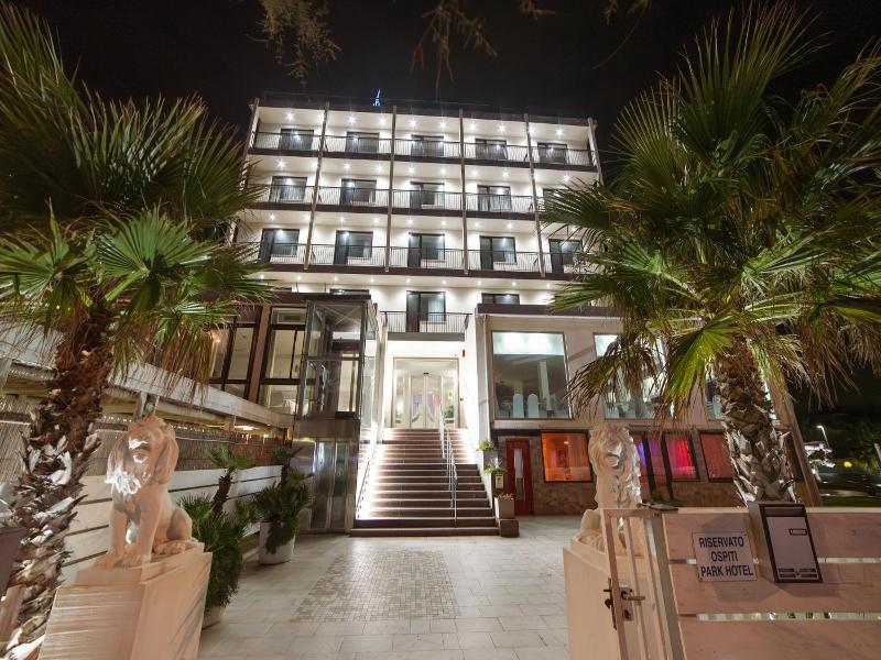 Hotel Park image