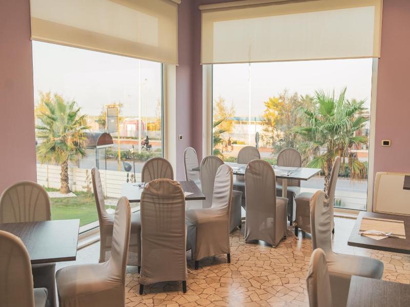 Hotel Park image