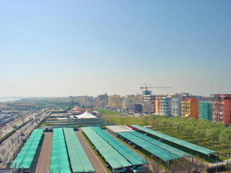 Hotel Park image