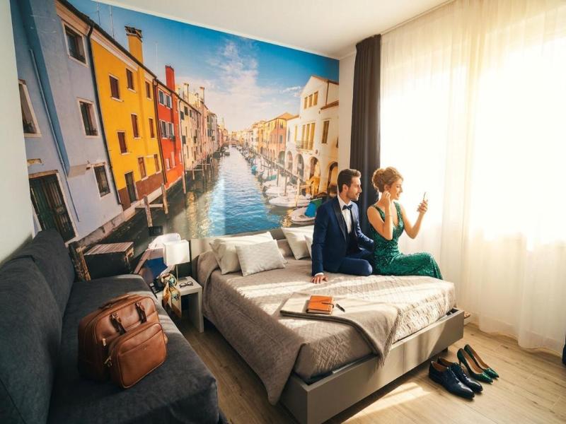 Hotel Park image