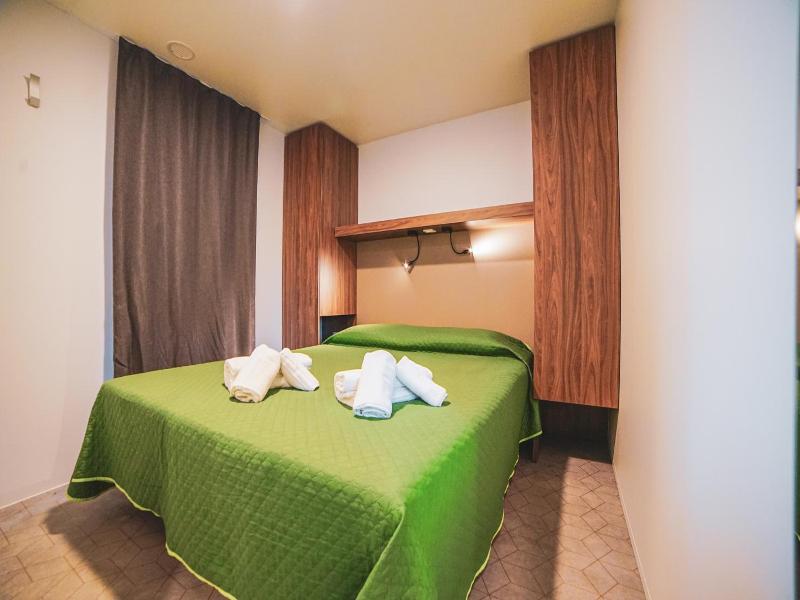Hotel Park image