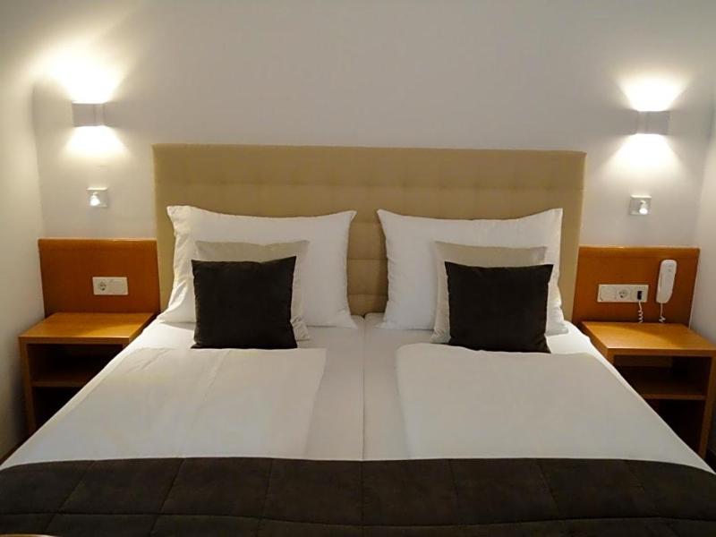 City Hotel Albrecht Schwechat image