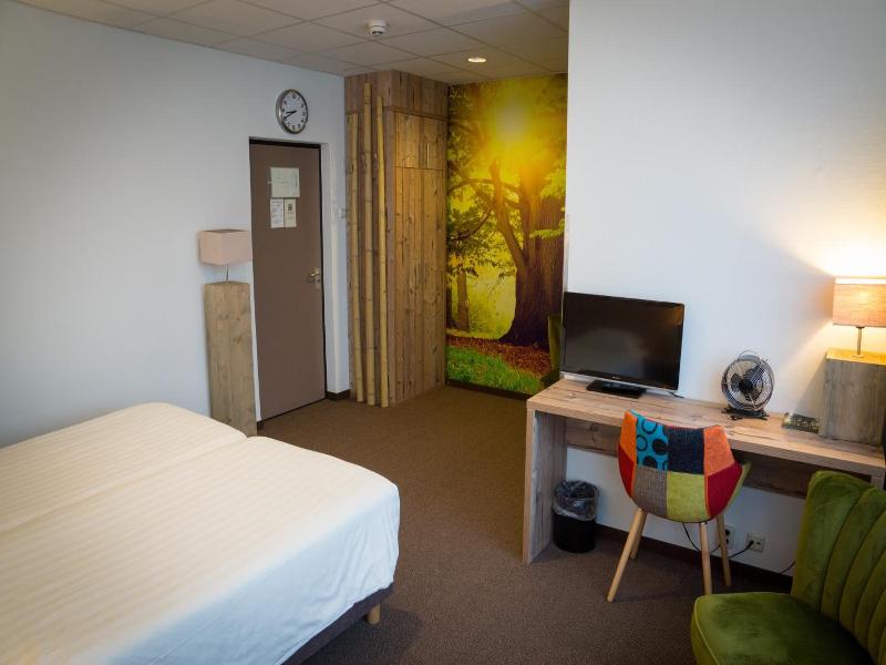 Forest Hotel image