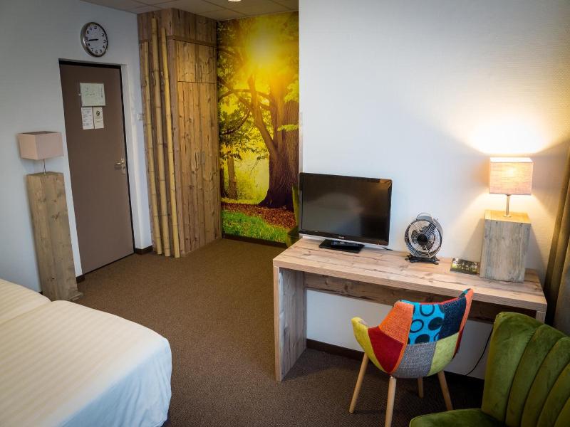 Forest Hotel image