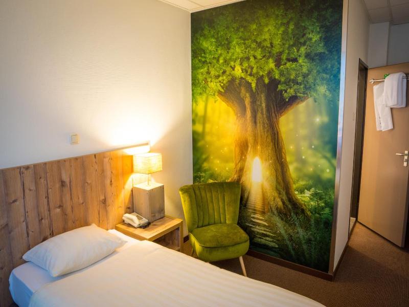 Forest Hotel image