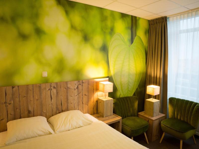 Forest Hotel image