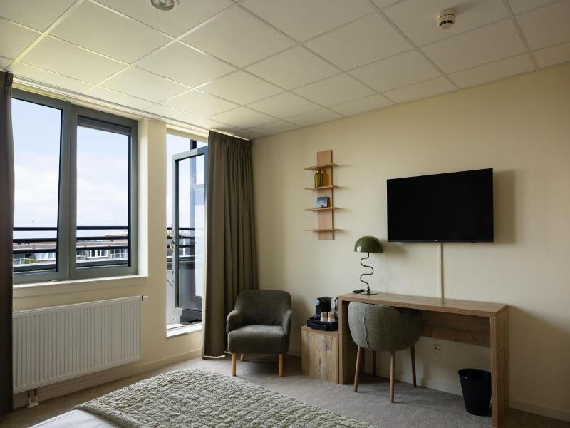 Forest Hotel image