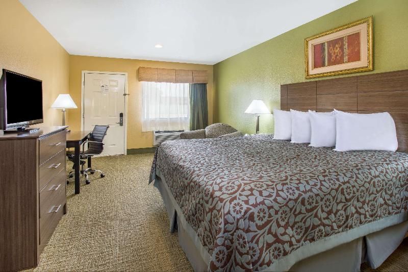 Days Inn By Wyndham Abbeville image