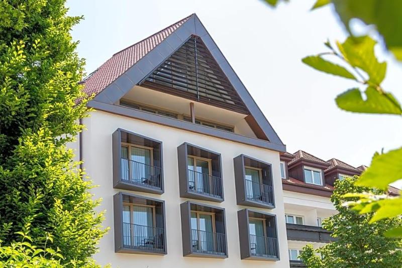 Zur Schönen Aussicht image