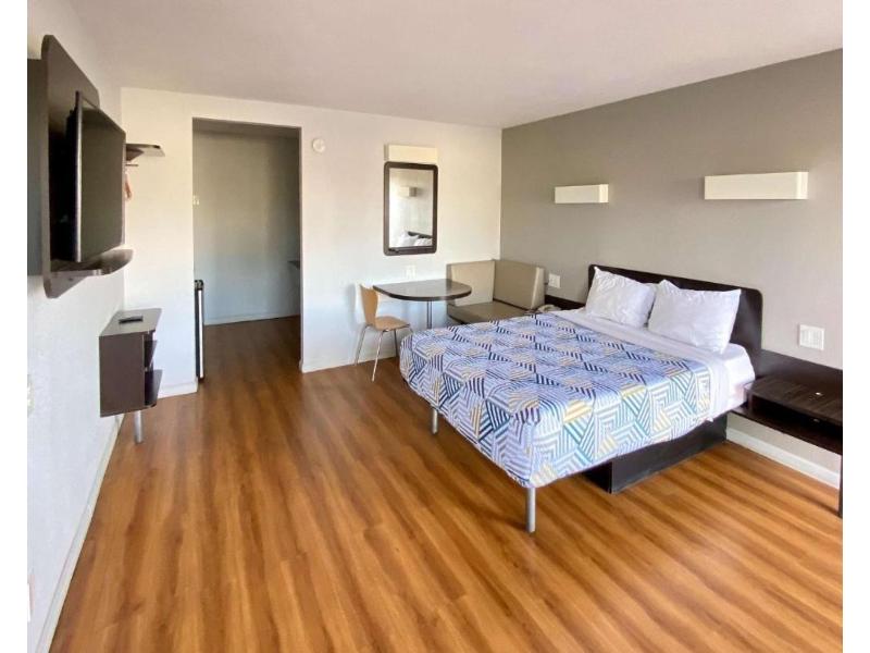 Motel 6-Delano, CA GA photo 15