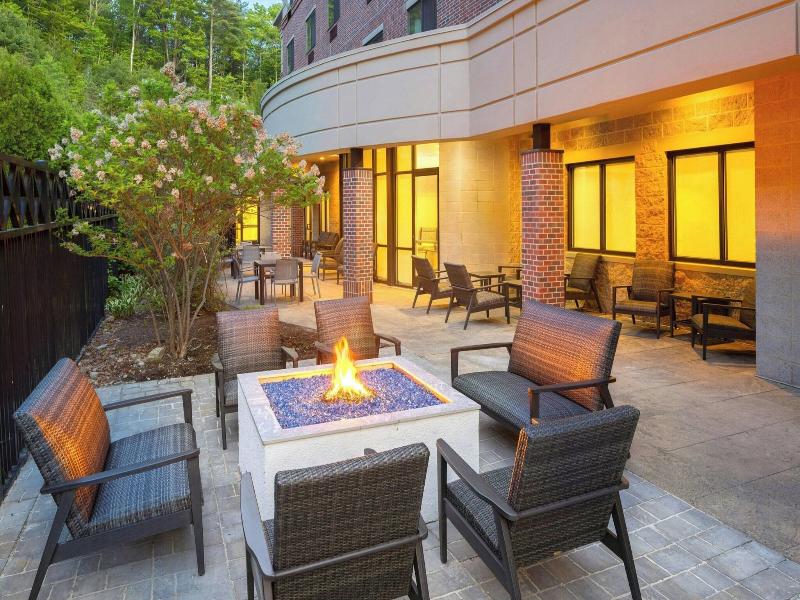 Courtyard by Marriott Hanover Lebanon image