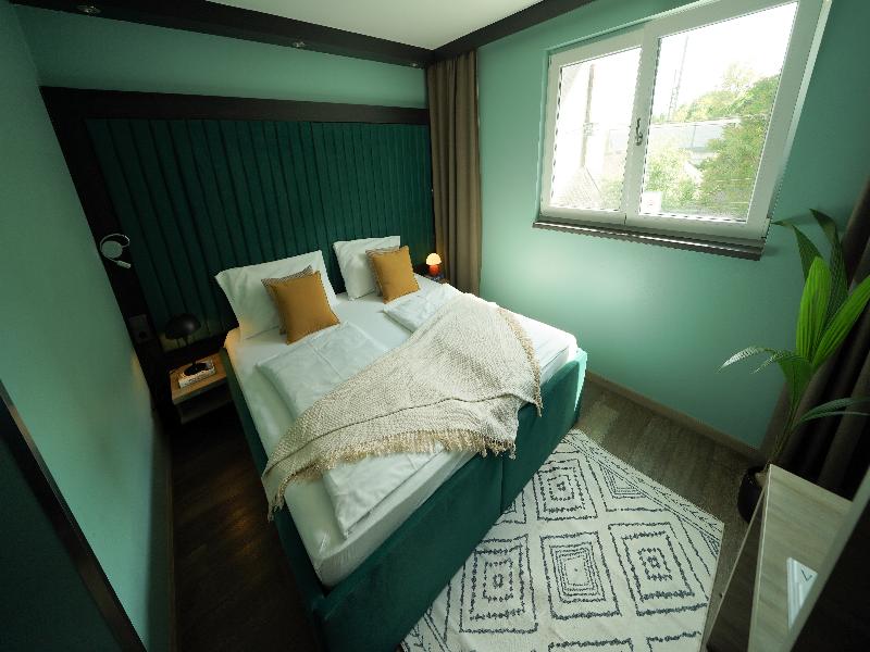 Hotel BEE GREEN Schoenbrunn  image