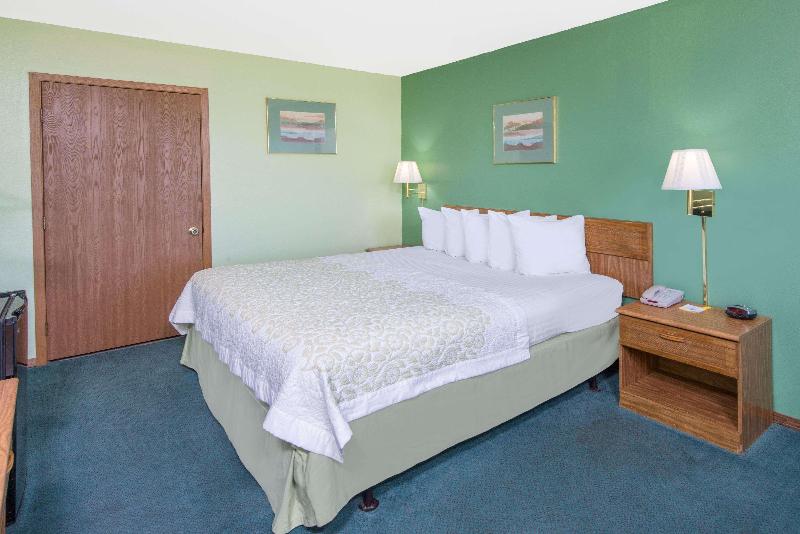 Bed room