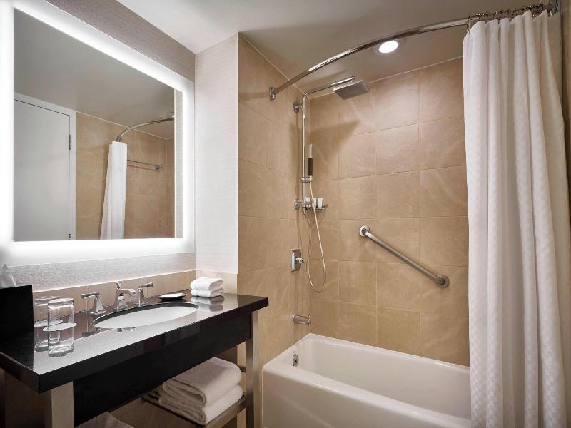 The Westin Alexandria image
