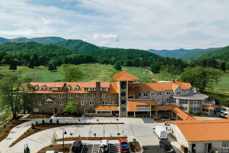 Waynesville Inn and Golf Club, Tapestry Collection image