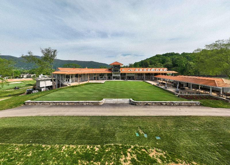 Waynesville Inn and Golf Club, Tapestry Collection image