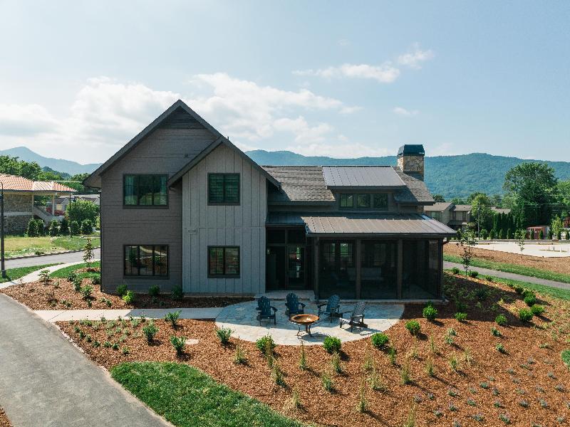 Waynesville Inn and Golf Club, Tapestry Collection image
