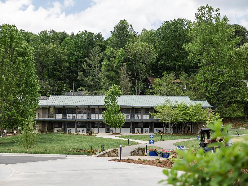 Waynesville Inn and Golf Club, Tapestry Collection image
