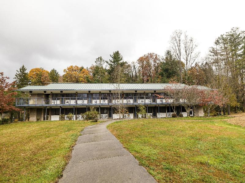 Waynesville Inn and Golf Club, Tapestry Collection image