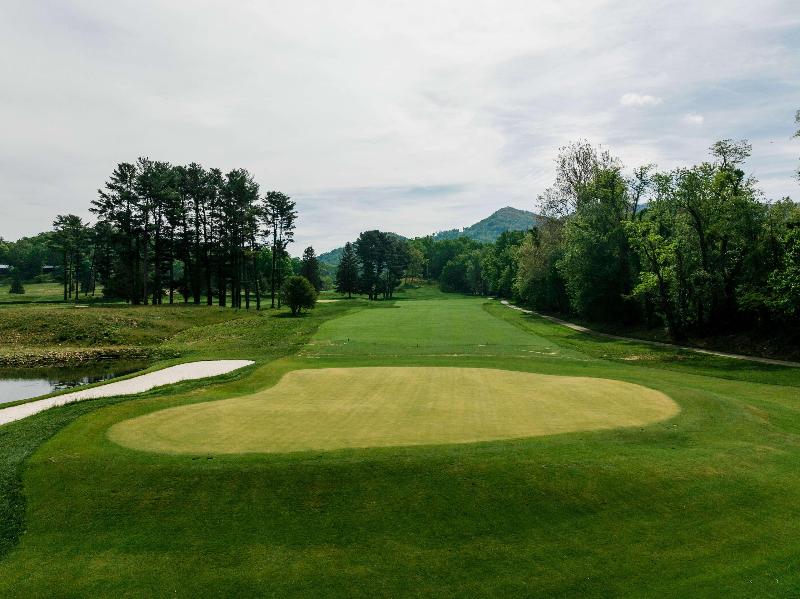 Waynesville Inn and Golf Club, Tapestry Collection image
