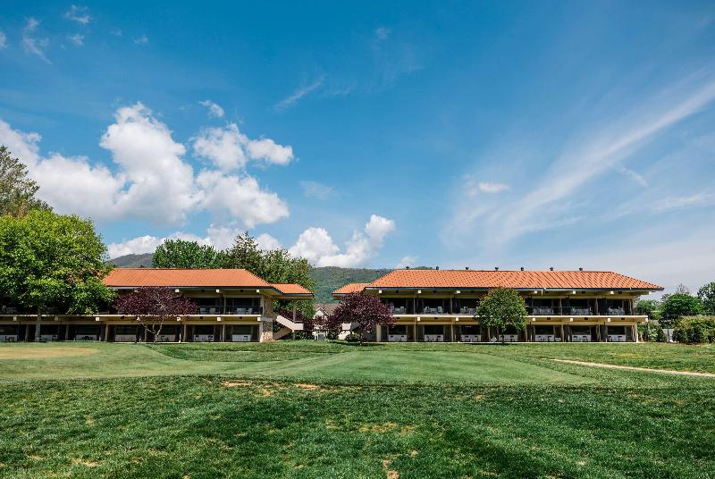 Waynesville Inn and Golf Club, Tapestry Collection image