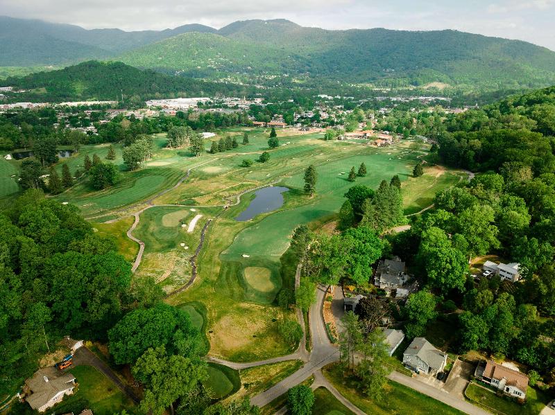 Waynesville Inn and Golf Club, Tapestry Collection image