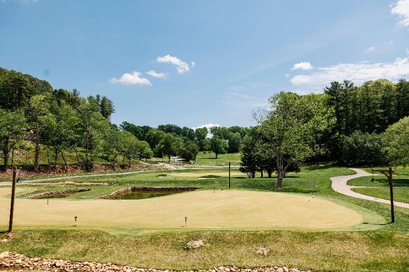Waynesville Inn and Golf Club, Tapestry Collection image