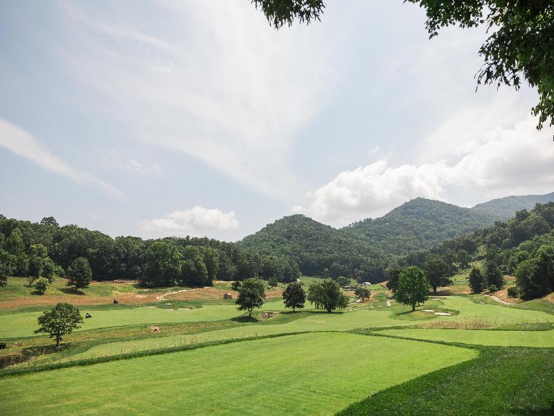 Waynesville Inn and Golf Club, Tapestry Collection image