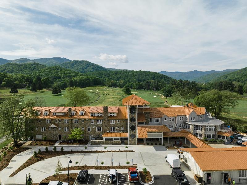 Waynesville Inn and Golf Club, Tapestry Collection image