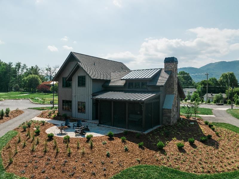 Waynesville Inn and Golf Club, Tapestry Collection image