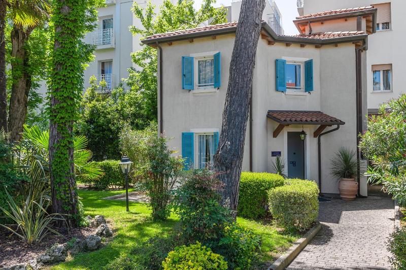 Casa Bianca al Mare image