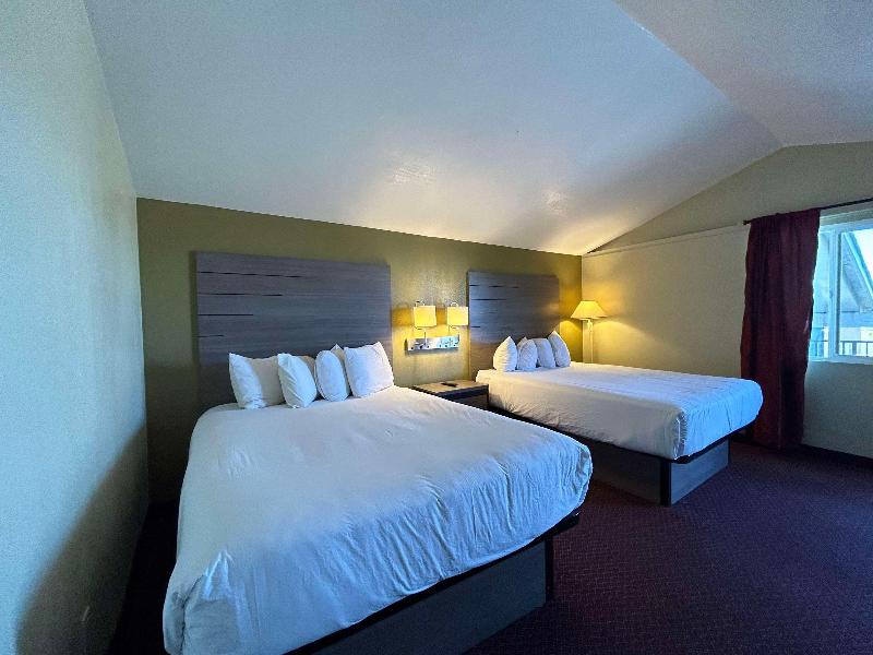 SureStay by BestWestern Chambers Petrified Forest image