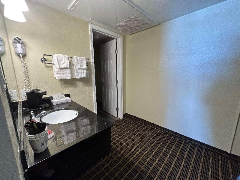 SureStay by BestWestern Chambers Petrified Forest image